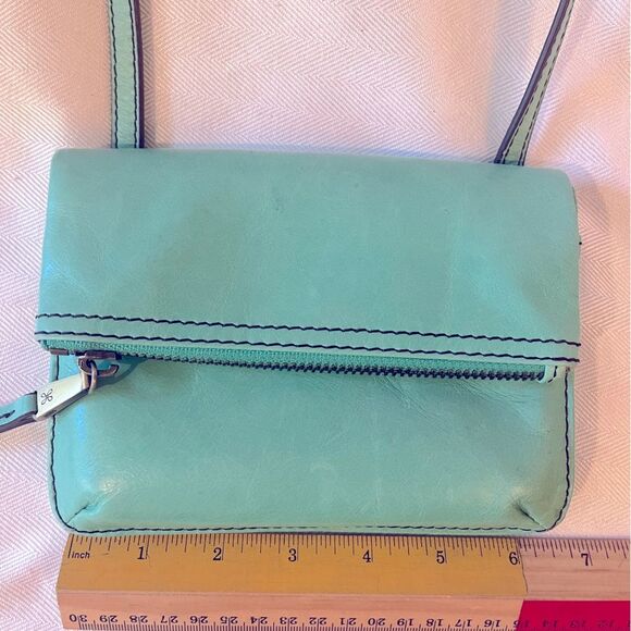HOBO crossbody travel wallet, mint green, like new! Spring vibes! - Picture 10 of 11